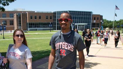 group of students walking at Camden County College a Rutgers Statewide location