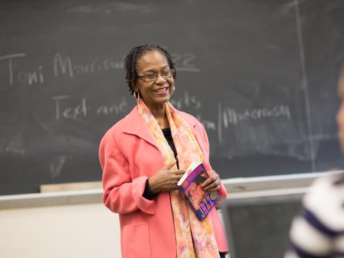 Cheryl Wall teaching a class
